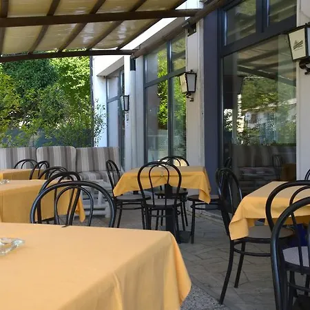 Cubamia Отель 2*