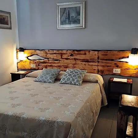 Cubamia Hotel 2*
